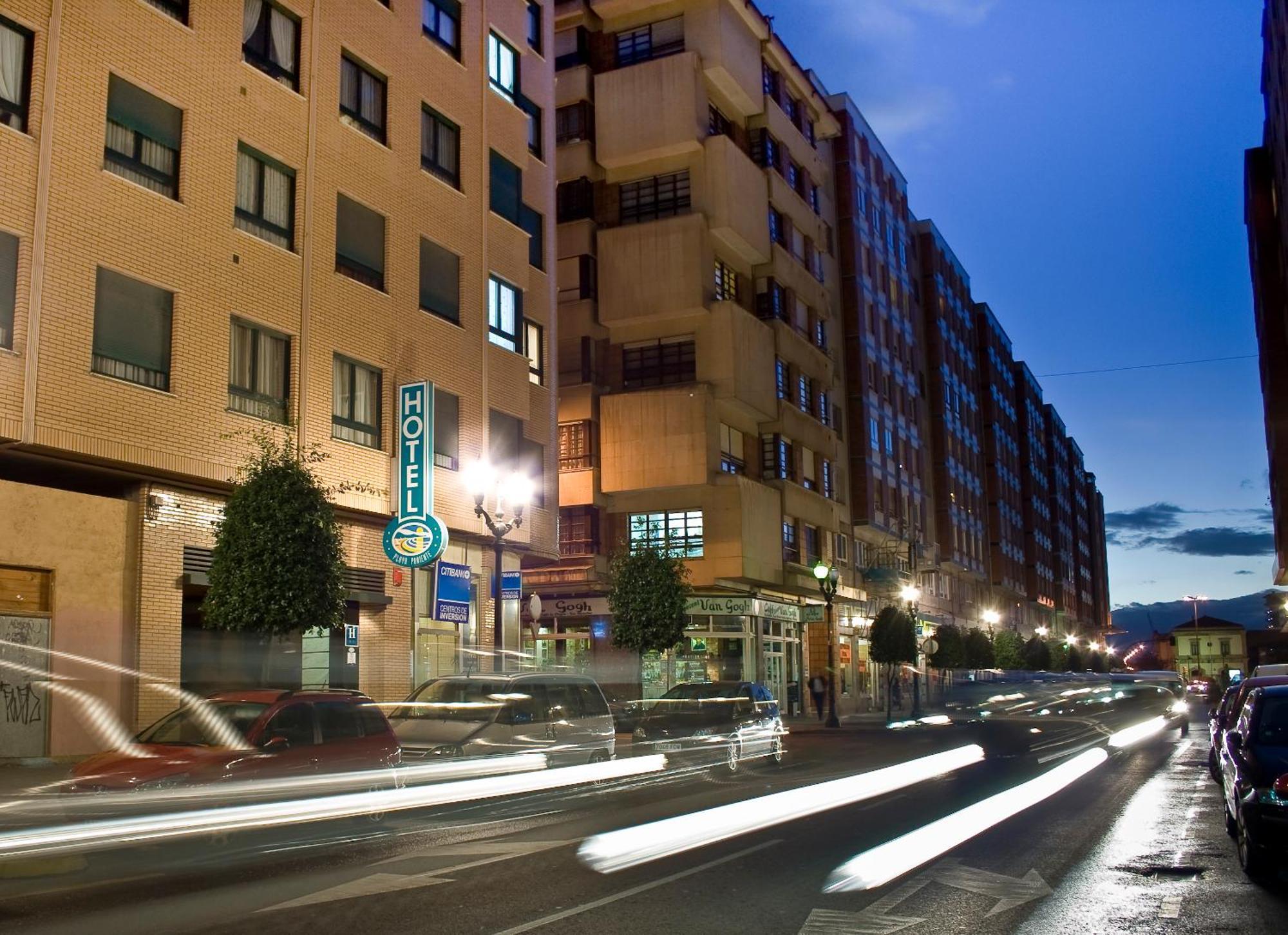 Hotel Playa Poniente Gijón Buitenkant foto