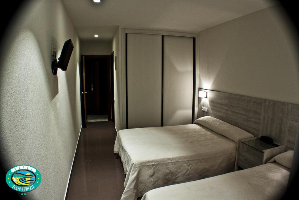 Hotel Playa Poniente Gijón Buitenkant foto